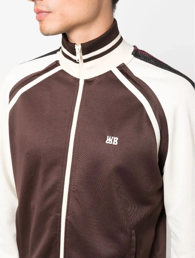 NIKE ACG ハーフジップ COUCHE EXTERNE 中綿ジャケット k NIKE ACG ハーフジップ COUCHE EXTERNE 中綿ジャケット k - メルカリ