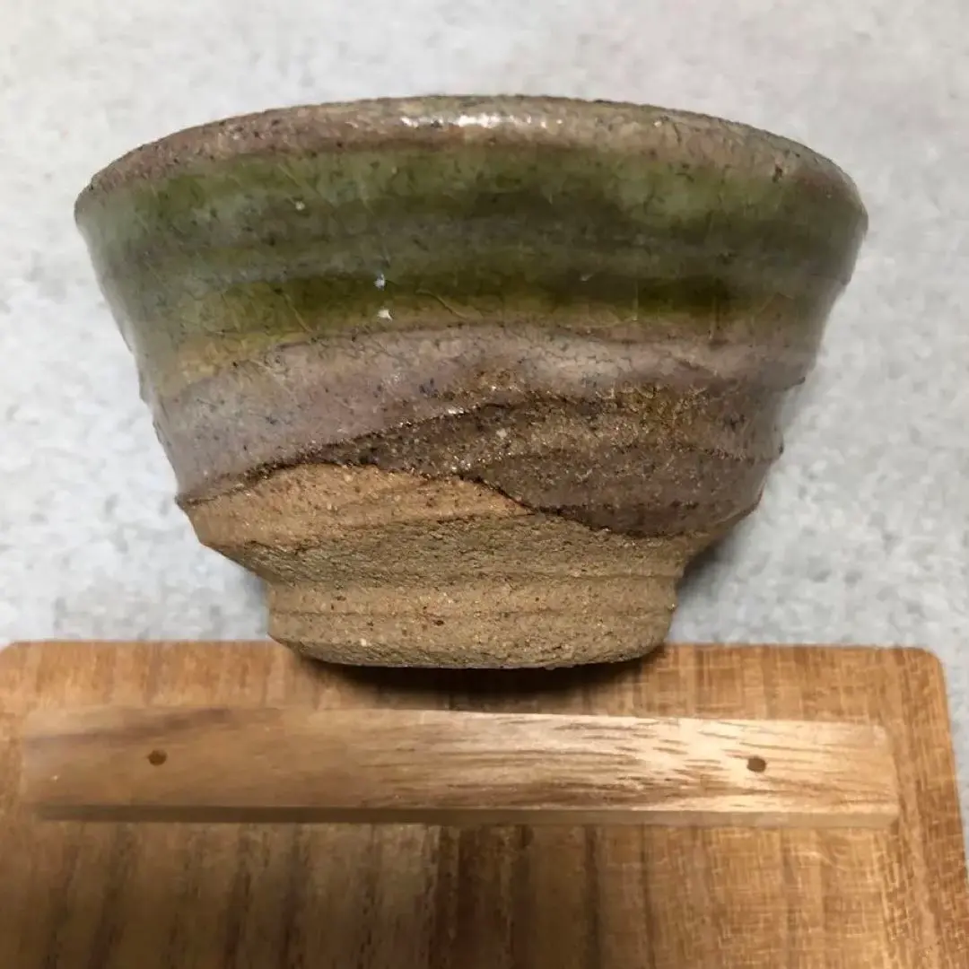 Thumbnail of Excellent Condition, Hachiro Suzuki: Powdered Flat Sake Cup