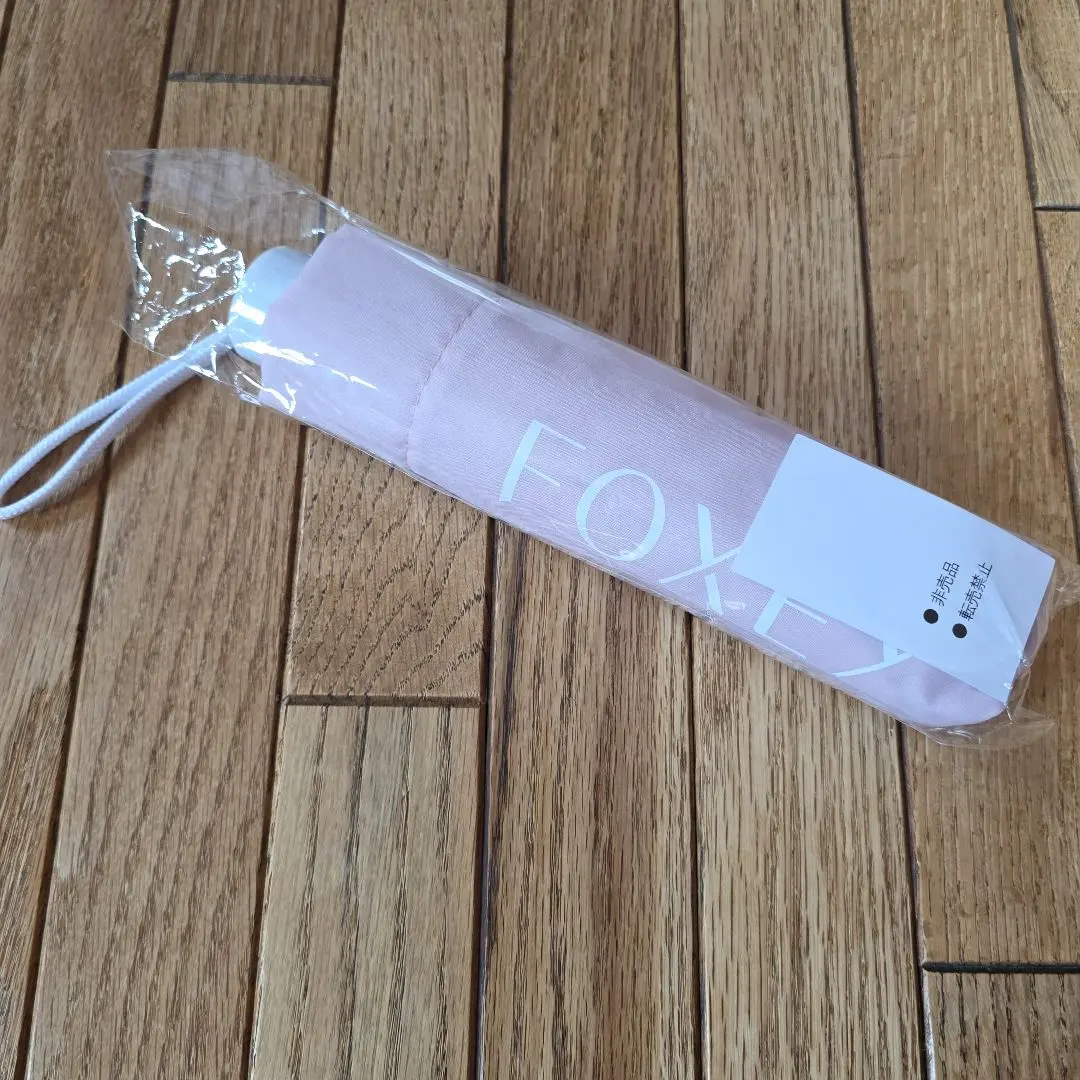新品未使用　FOXEY フォクシー　傘　折りたたみ　ピンク　限定　ノベルティ FOXEY（傘）のフリマアイテム一覧