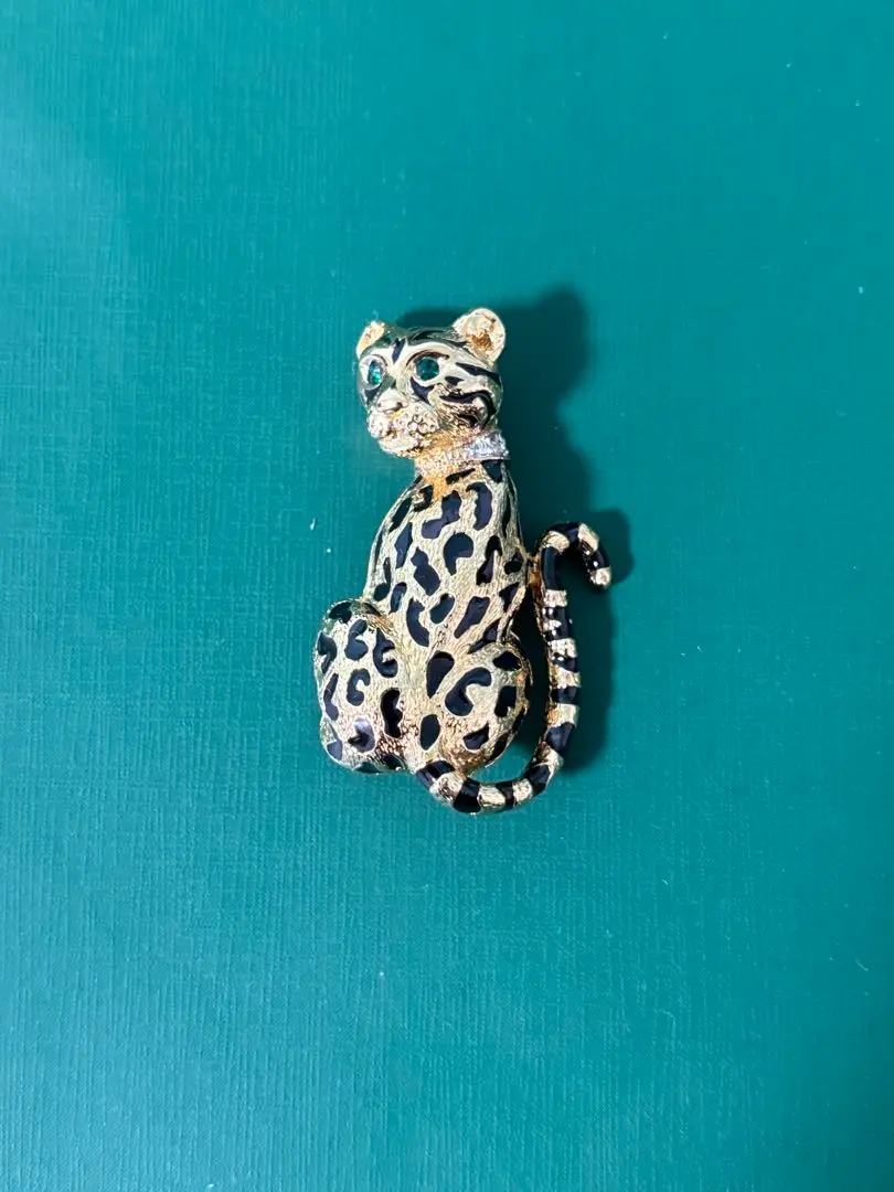 カルティエ ブローチ ピンバッジ パンテール パンサー Cartier 豹 CRN5020300 - パンテール ドゥ カルティエ ブローチ - ホワイト