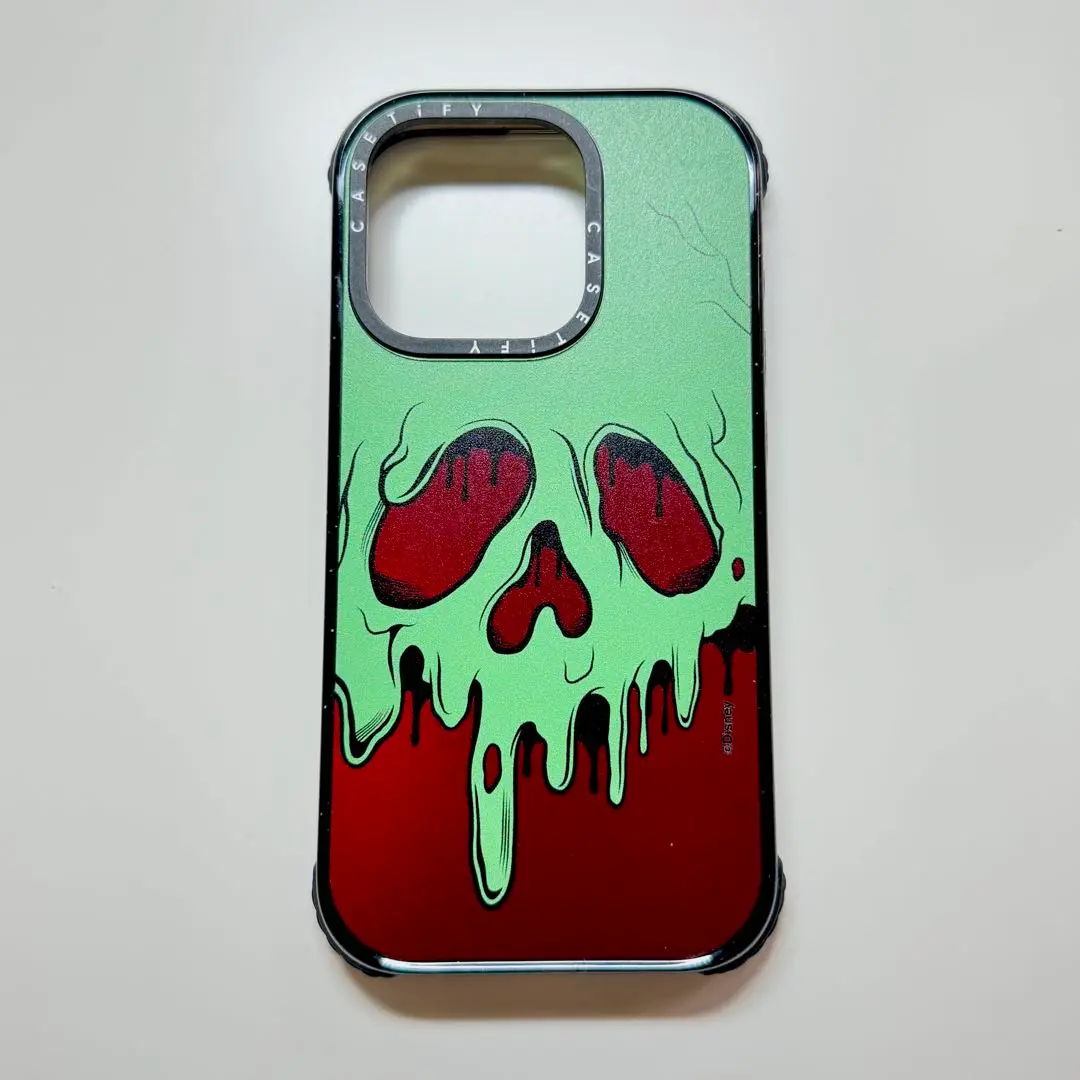 CASSETiFY iPhone15pro ヴィランズコラボ ディズニー 白雪姫 CASSETiFY iPhone15pro ヴィランズコラボ ディズニー 白雪姫