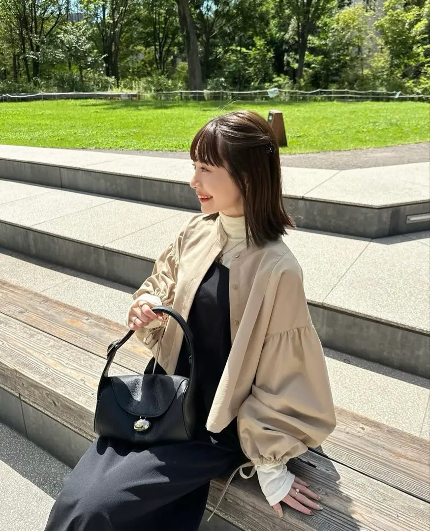 Thumbnail of hinari Sleeve Volume Ribbon Blouse, Beige