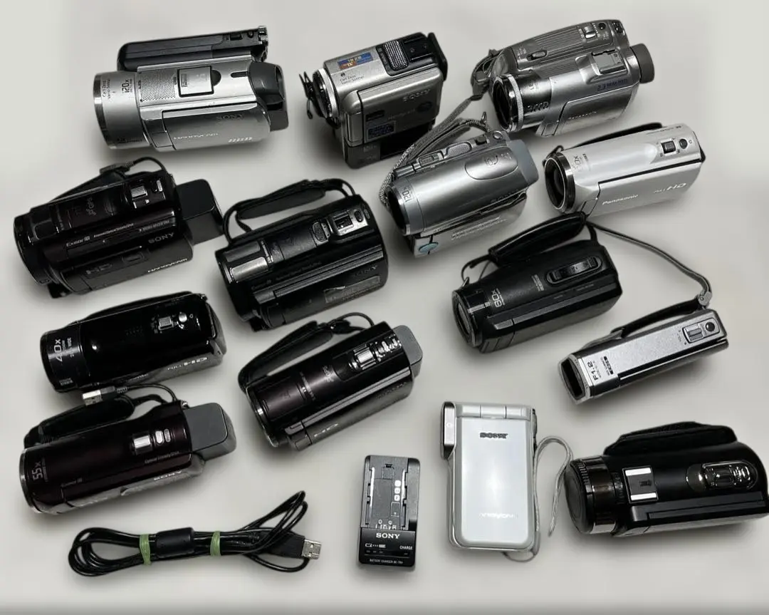 【中古】JVCビデオカメラEverio(エブリオ)GZ-RX500ブラック 2025年最新】jvc gz-rx500の人気アイテム - メルカリ