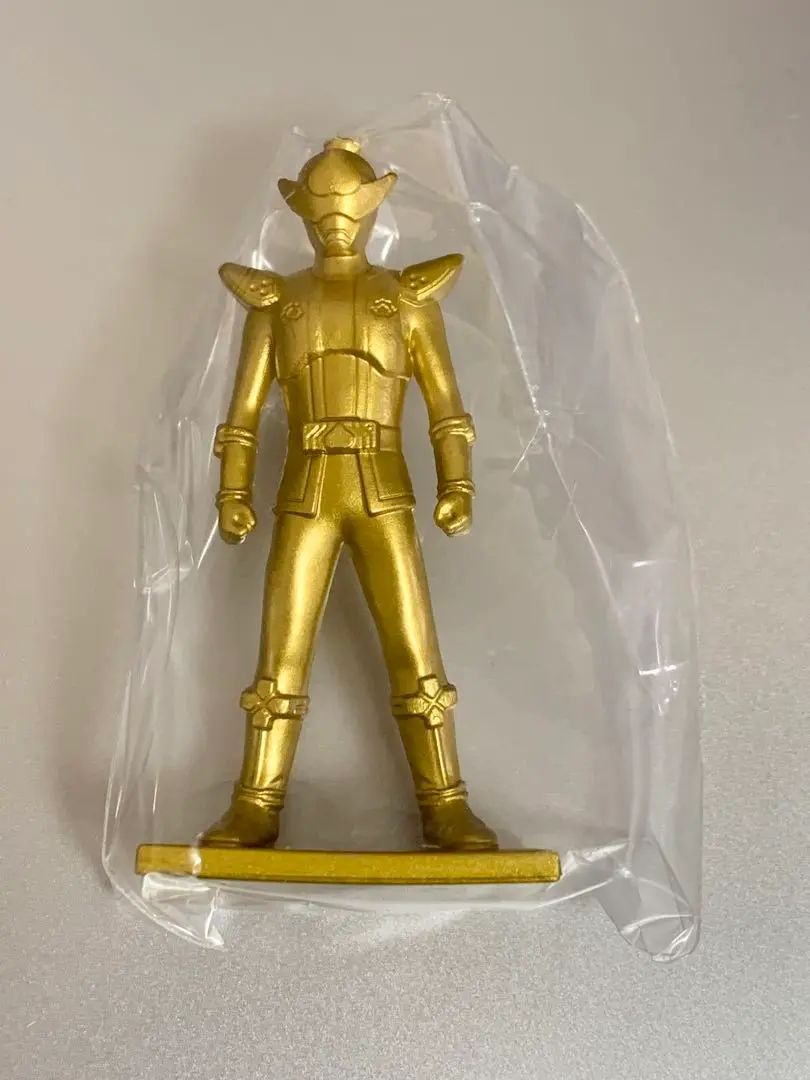 Thumbnail of Super Sentai Figure Chocolate Snack - Don Momotaro (Gold) - New, Unopened, with Box