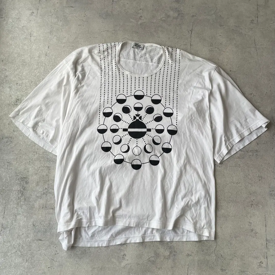 ヴィヴィアンウエストウッド ＢＩＧ オーブ 変形 ビッグ Ｔシャツ Vivienne Westwood（ヴィヴィアンウエストウッド）の