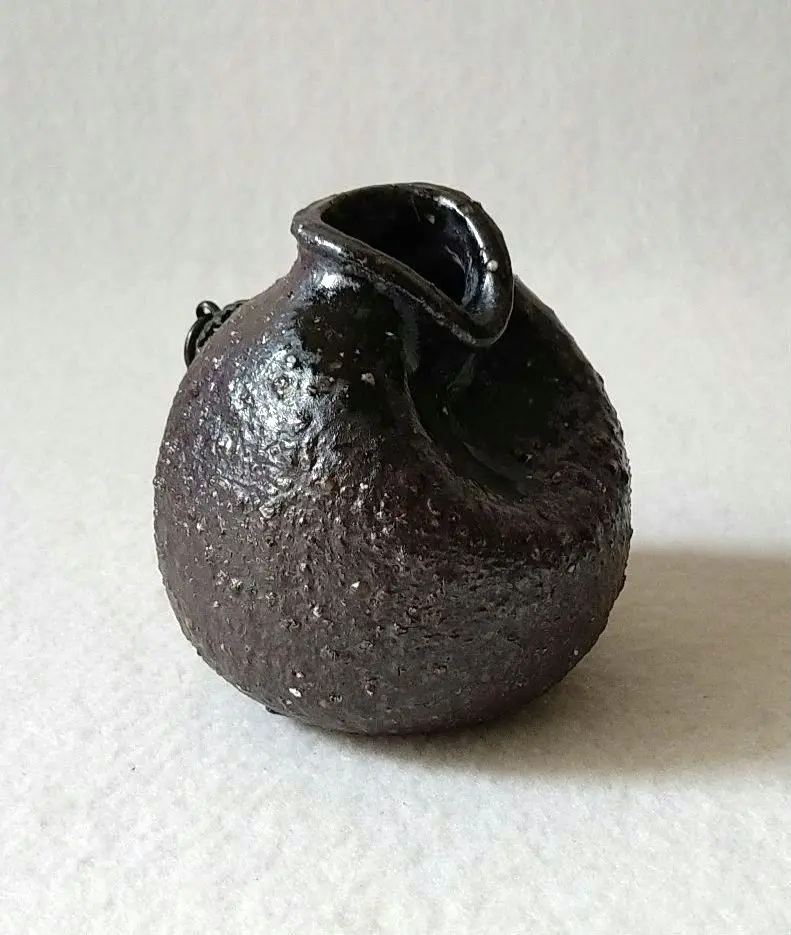 八世　白井半七　伊賀　うずくまる　花入 八世 白井半七 伊賀 うずくまる 花入 - メルカリ