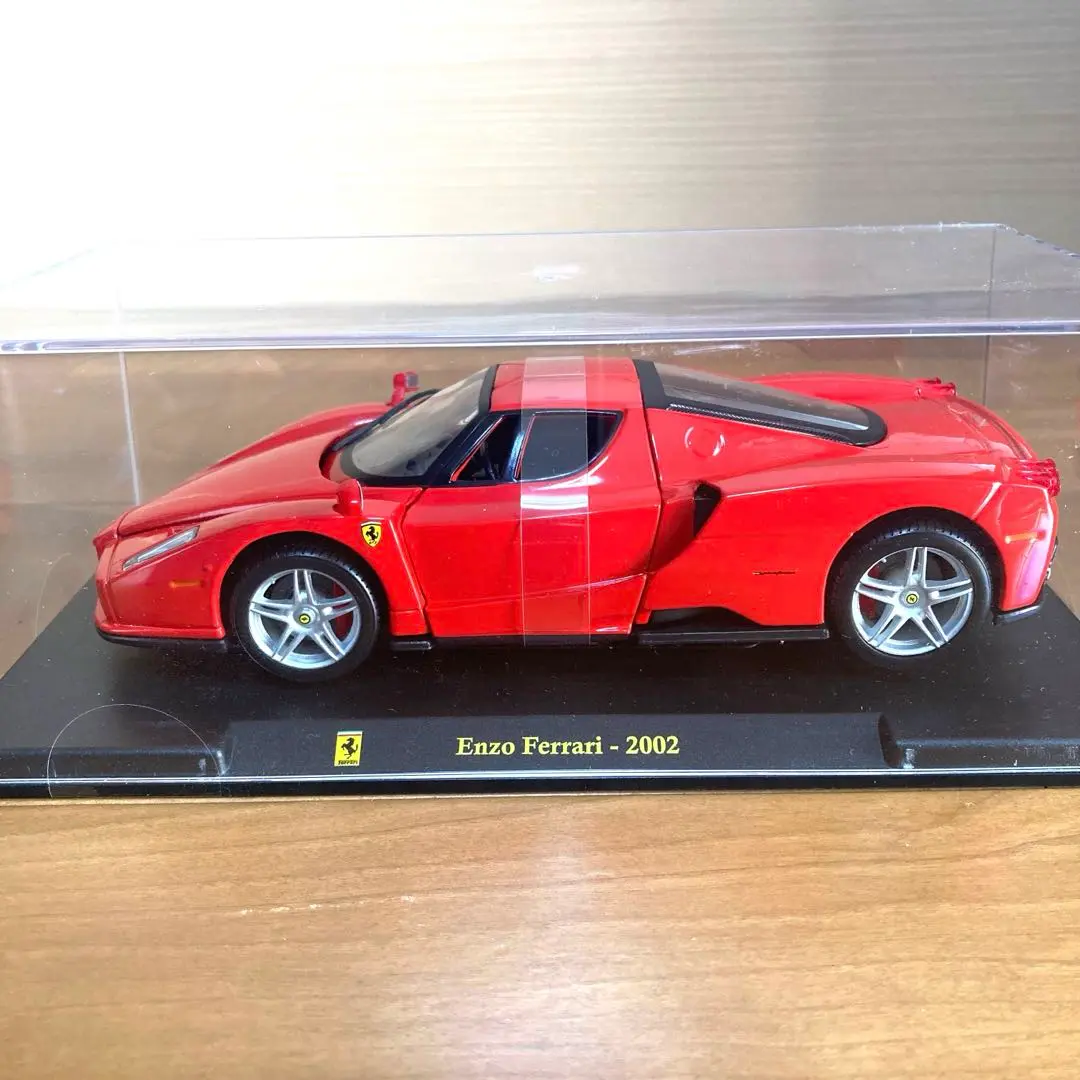 【貴重】デアゴスティーニ　エンツォフェラーリ1/10スケールセット エンツォフェラーリ1/10 デアゴスティーニ 自動車