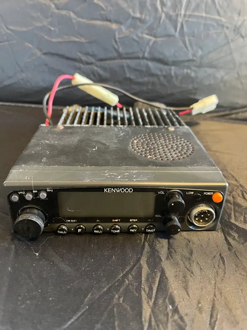 ケンウッド製 TM-541 1.2 G / 10 w モービルトランシーバー