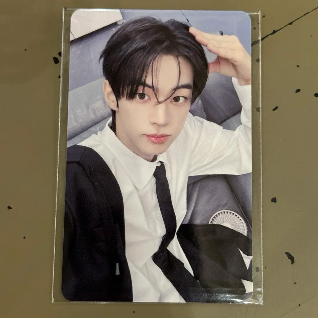 Thumbnail of TWS Korea Pop-up PLAY HARD Lucky Draw Trading Card