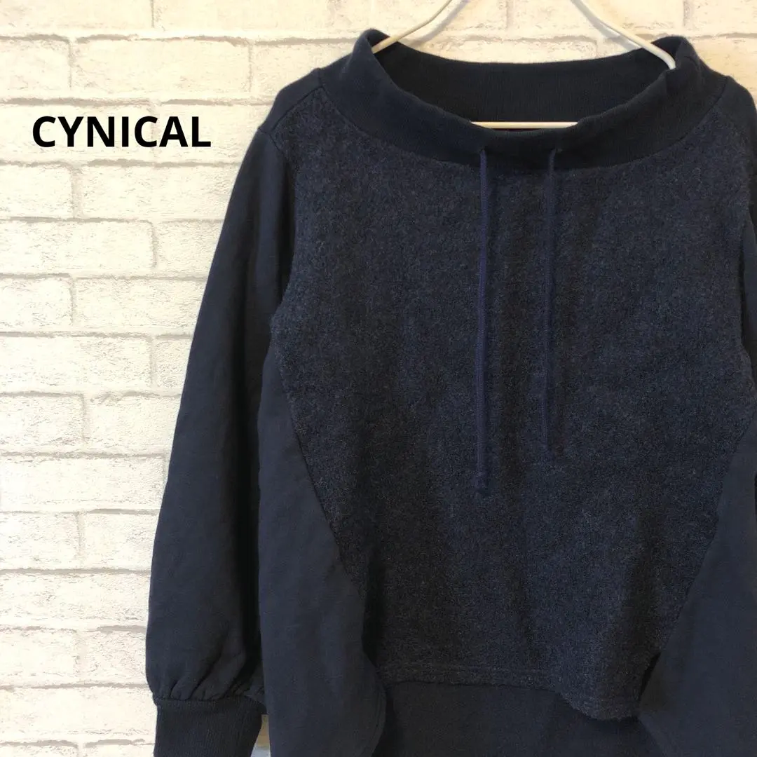 CYNICAL トレーナー　美品 CYNICAL トレーナー美品