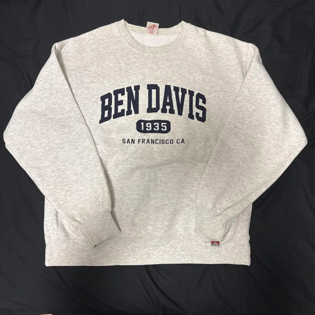 Thumbnail of BEN DAVIS Crew Neck Sweatshirt, Gray, Size L