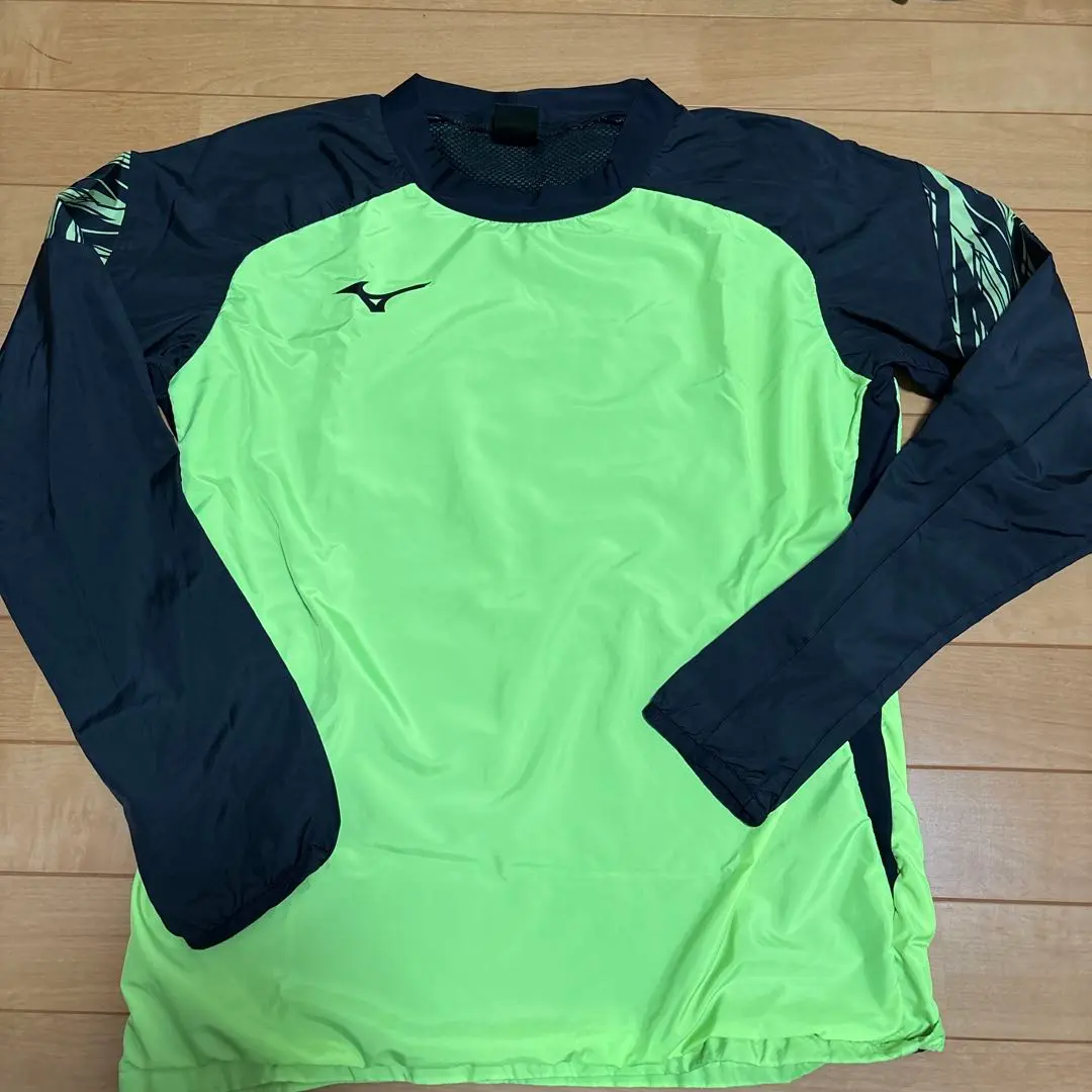 Thumbnail of Mizuno Long Sleeve Windbreaker, M, Fluorescent Green