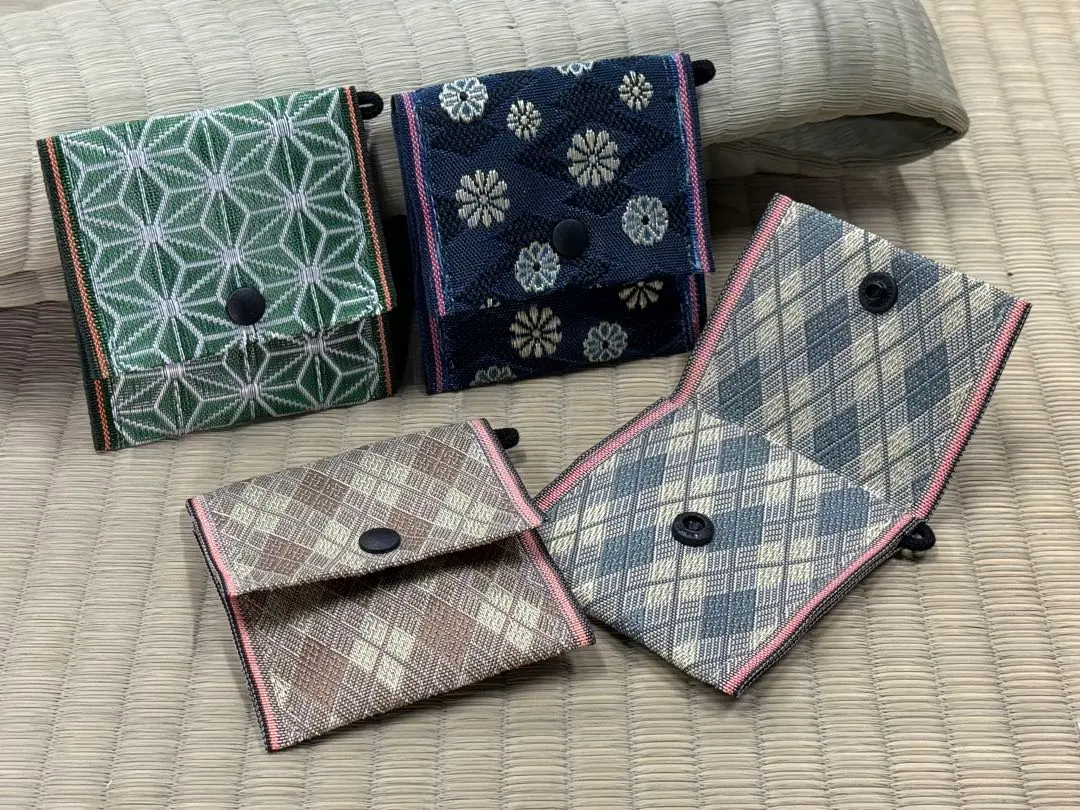 Thumbnail of Set of 4: Tatami Edge Mini Case with Button - Thin, Lightweight - Various Patterns and Quantities Available