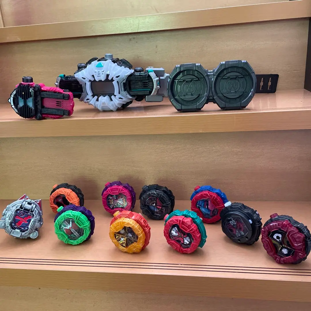 仮面ライダージオウ　ベルト、アイテムセット　まとめ売り 仮面ライダー ジオウ 武器 変身ベルト セット - メルカリ