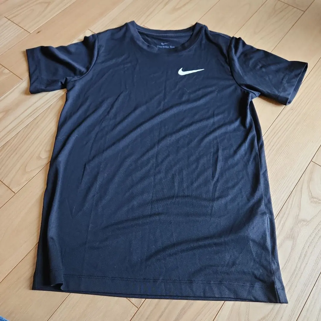 Thumbnail of NIKE T-shirt, size L