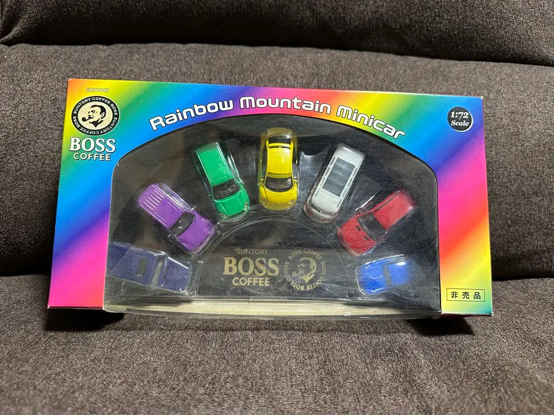 【非売品】サントリーBOSS レインボーマウンテンミニカー　2箱 サントリー BOSS ボス レインボーマウンテンブレンド 185g×30本