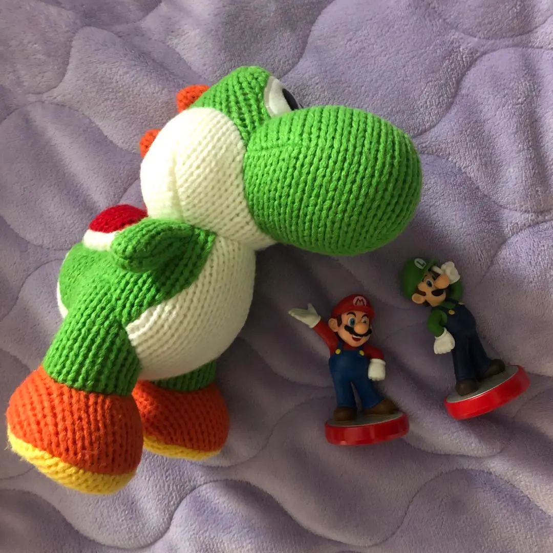 （美品）ヨッシー ウールワールド アミーボ あみぐるみ ビッグ　希少品 Amazon.co.jp: amiibo あみぐるみヨッシー ビッグ (ヨッシー