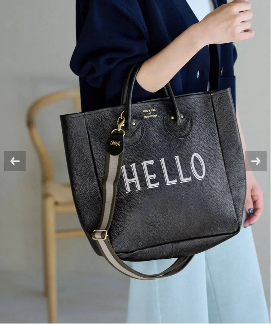 タグ付き⭐YOUNG&OLSEN HELLOトートバッグ YOUNG OLSEN トートバッグ HELLO ストラップ付き
