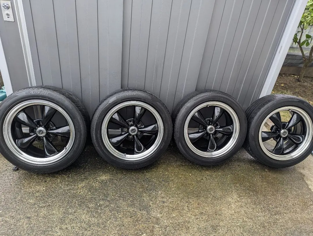 7.5jオフセットPCD120.65 4本 DOT-T コルベット シボレ ー 希少品 正規品】シボレー C8 コルベット 純正 19in 8.5J +52