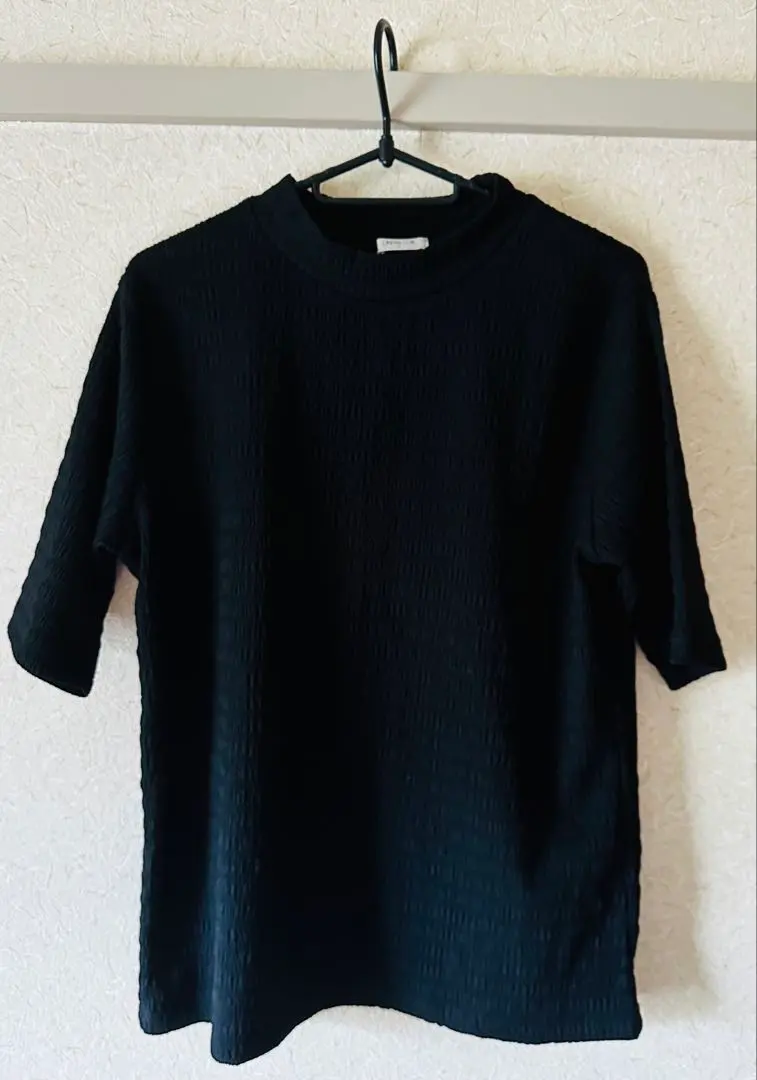 Thumbnail of CINEMA CLUB Black Short Sleeve Top - Honeys