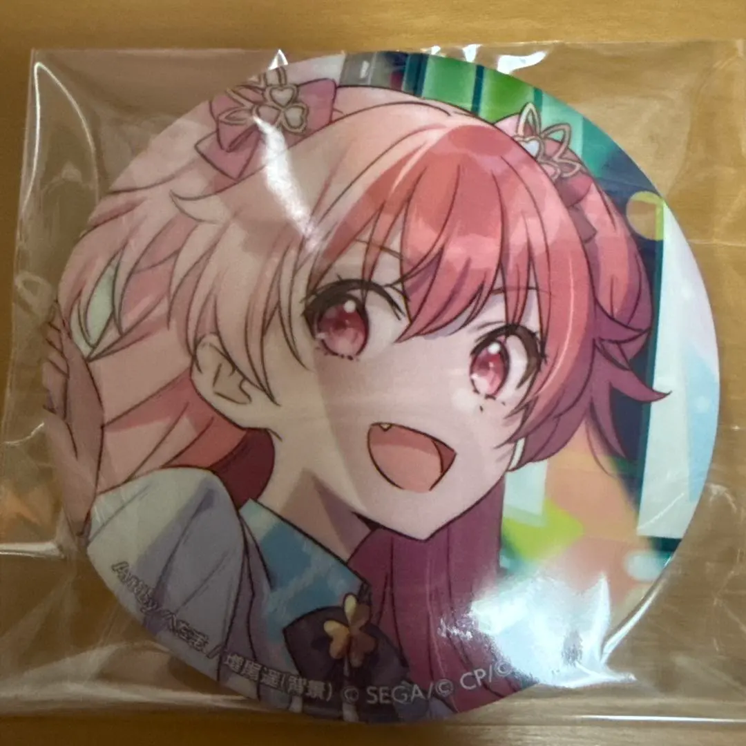 Thumbnail of Project Sekai Colorful Stage! feat. Hatsune Miku Connect Live Konerai Can Badge Airi Momoi