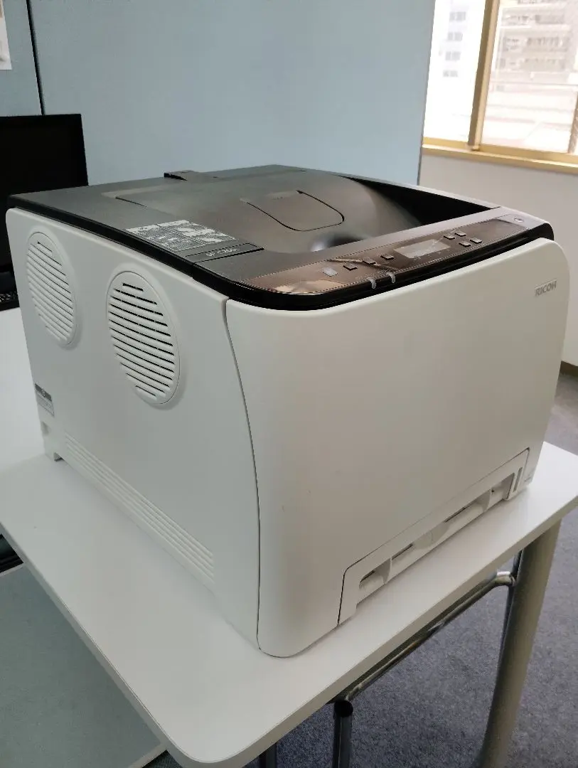 RICOH SP C260L カラーレーザープリンター 総印刷枚数1710枚 RICOH SP C260L カラーレーザープリンター 総印刷枚数1710枚