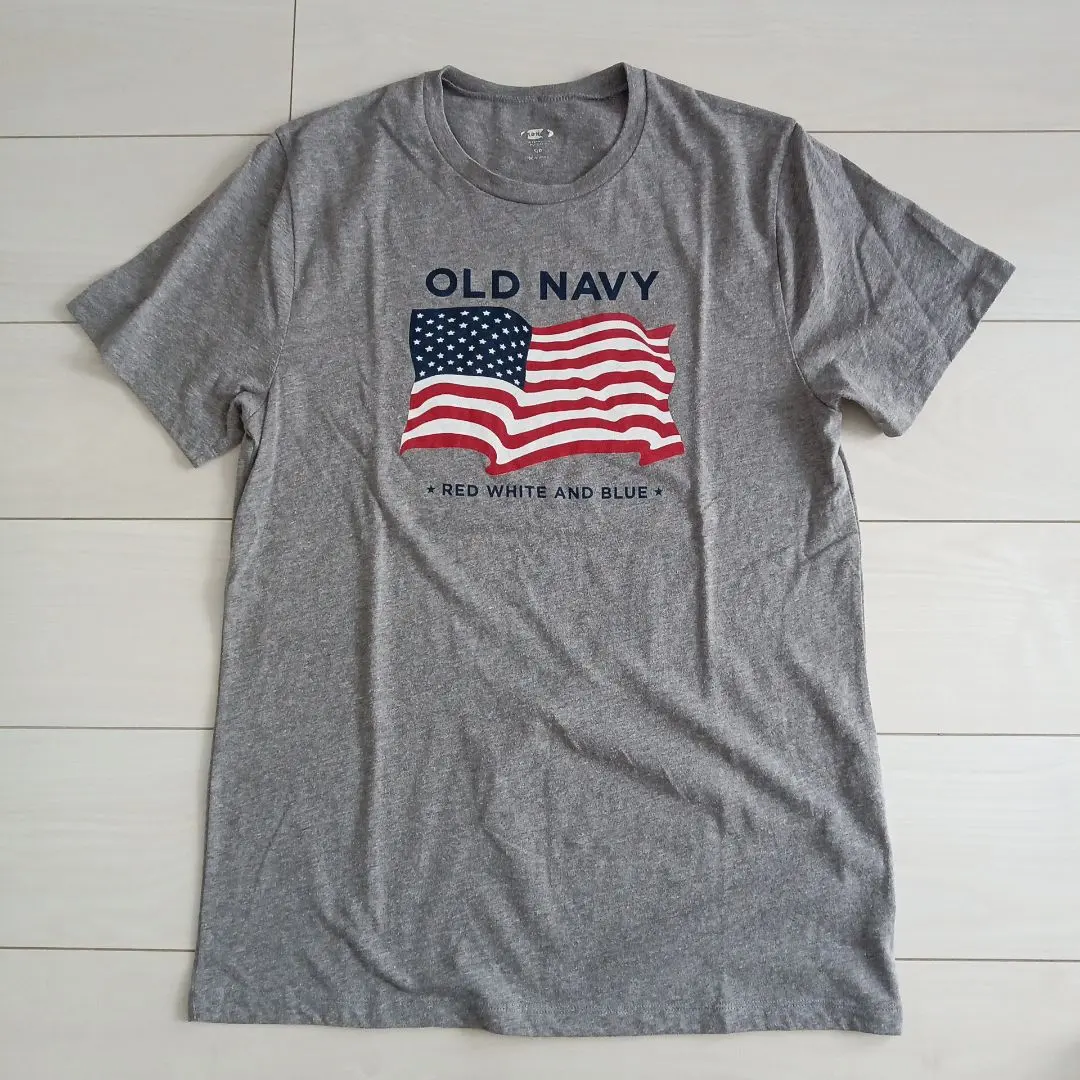 Thumbnail of OLD NAVY T-shirt Men's Size S American Flag Short Sleeve Thin