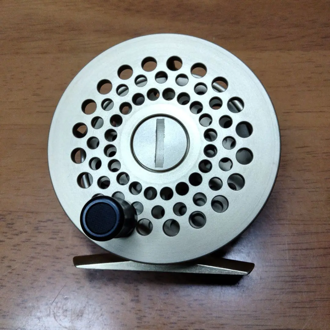 【中古】 RST コヒノール 0   /P107M フライリール「RST Koh-I-Noor（コヒノール）#0」の中古をゲット