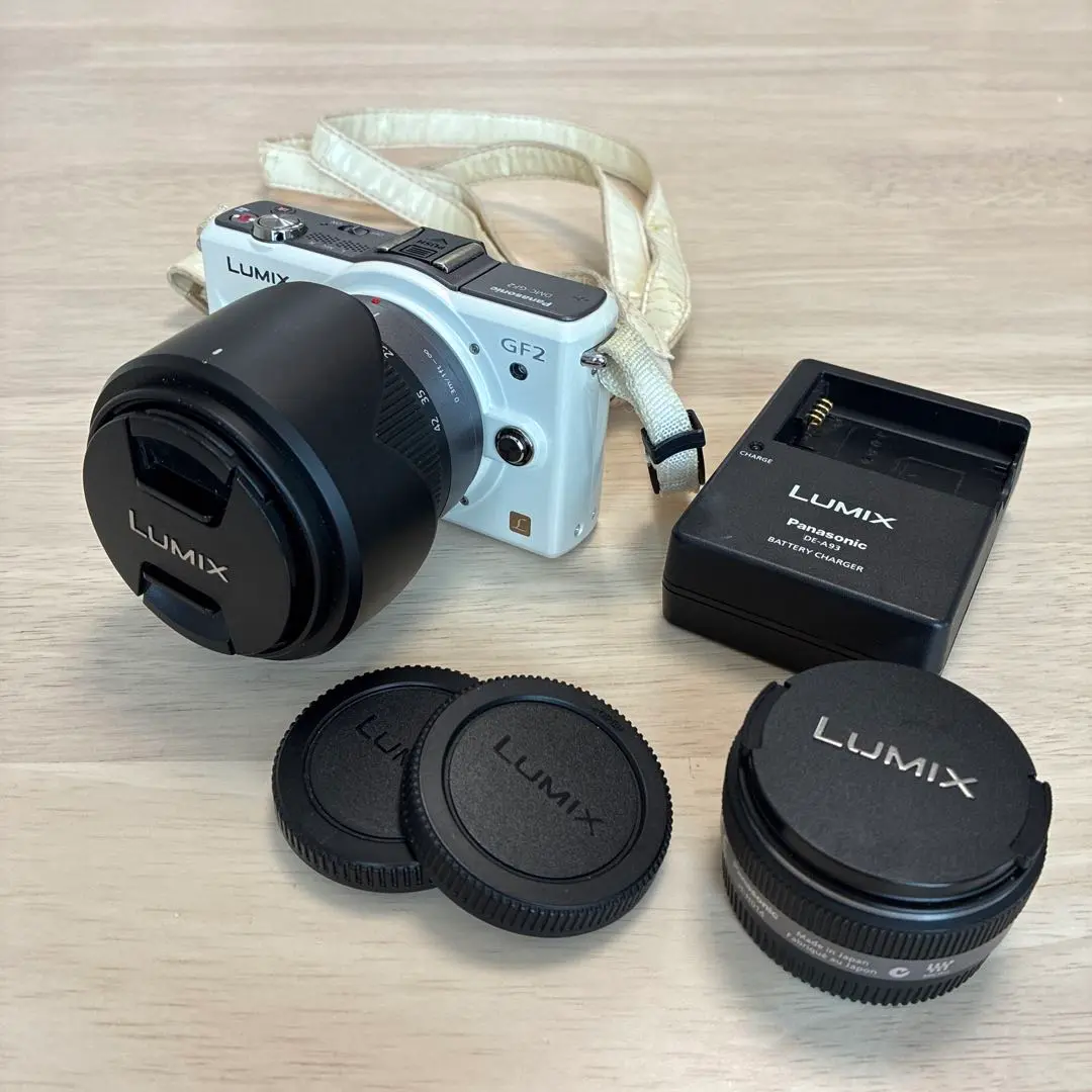 動作確認済みLUMIX DMC-GF2 白 14-42mmレンズセット LUMIX 【中古】Panasonic パナソニック DMC-GF2 ホワイト + G