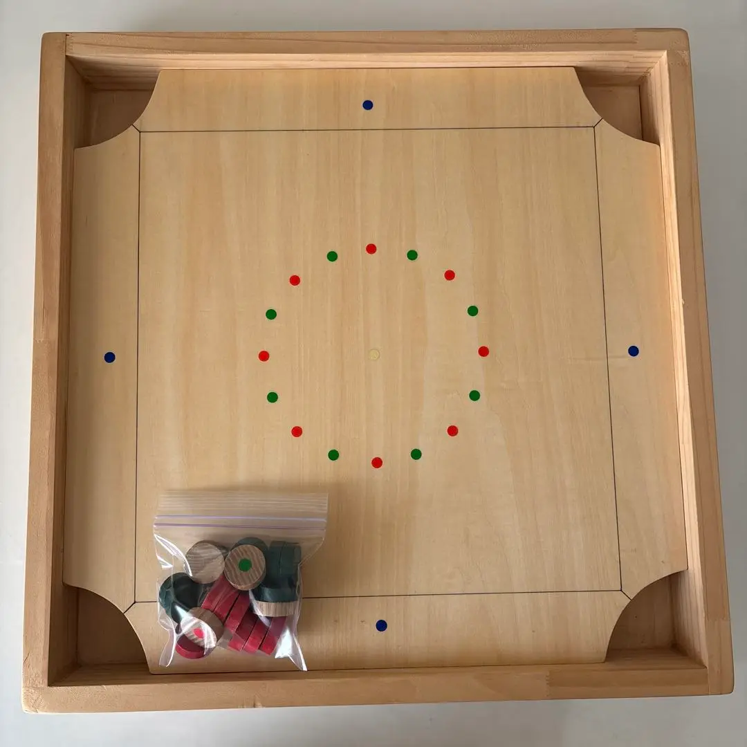 【ひこ様作成の中古品】カロム　ボートゲーム 木製　ハンドメイド　おはじき カロム ボートゲーム 木製 ハンドメイド おはじき おもちゃ