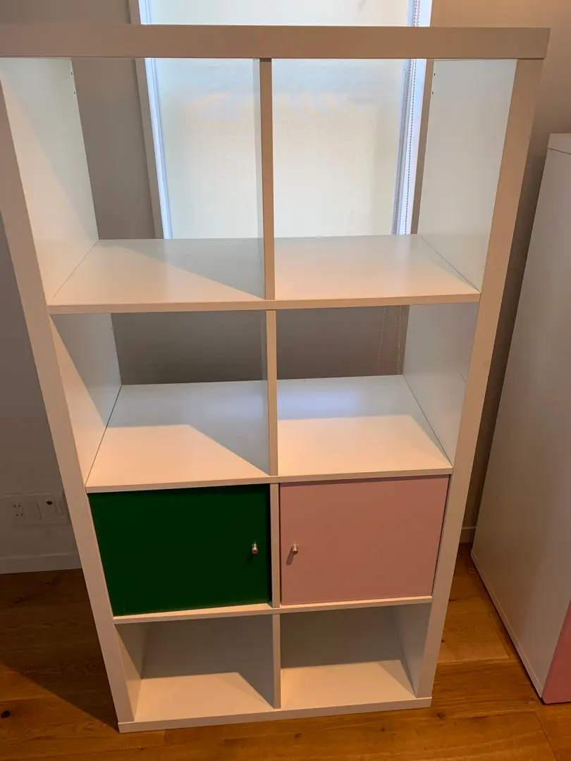 つきぐみさん IKEA扉付きキャビネット 本棚 ホワイト大容量収納マンガ本 2025年最新】ikea イケア 扉付き本棚の人気アイテム - メルカリ