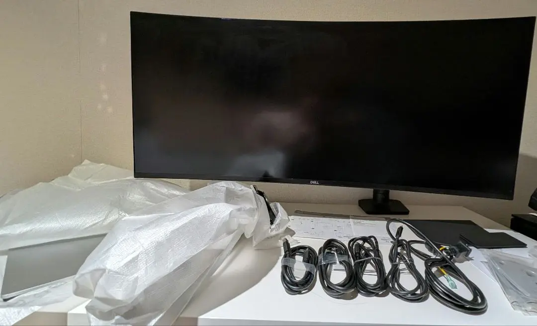 【未使用品】Dell U4021QW【台座のみ】 Dell UltraSharp 40 inch Curved WUHD Monitor- U4021QW for