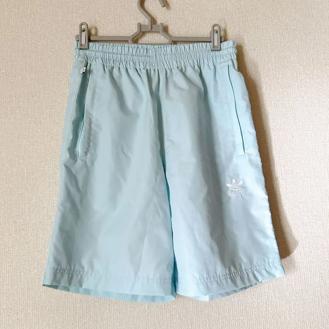 Thumbnail of Adidas shorts M