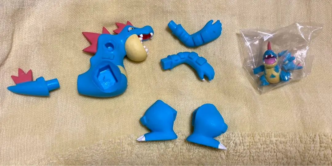ポケモン　立体ポケモン図鑑　オーダイル　アリゲイツ　ワニノコ　1/40スケール ポケモン 立体ポケモン図鑑 オーダイル アリゲイツ ワニノコ 1