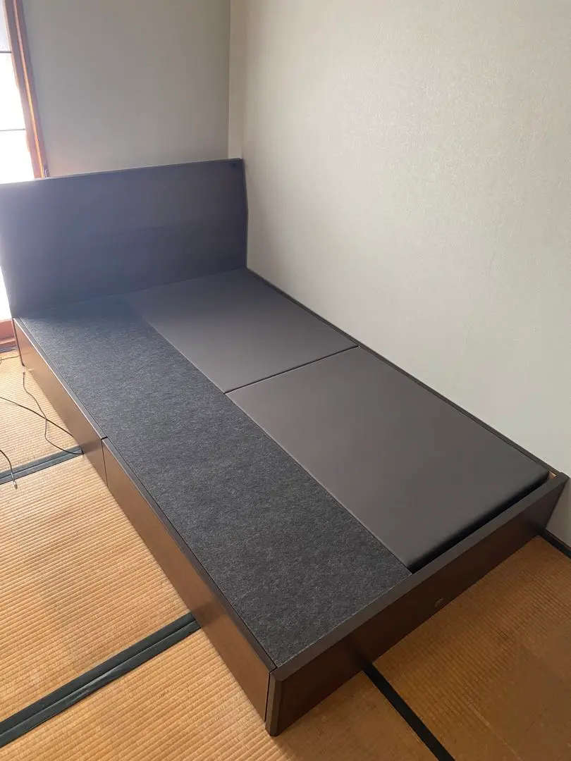 ⭐︎【破格】⭐︎組み立て簡単シモンズ　セミダブル定価20万　中古　分解発送 ⭐︎【破格】⭐︎組み立て簡単シモンズ セミダブル定価20万 中古