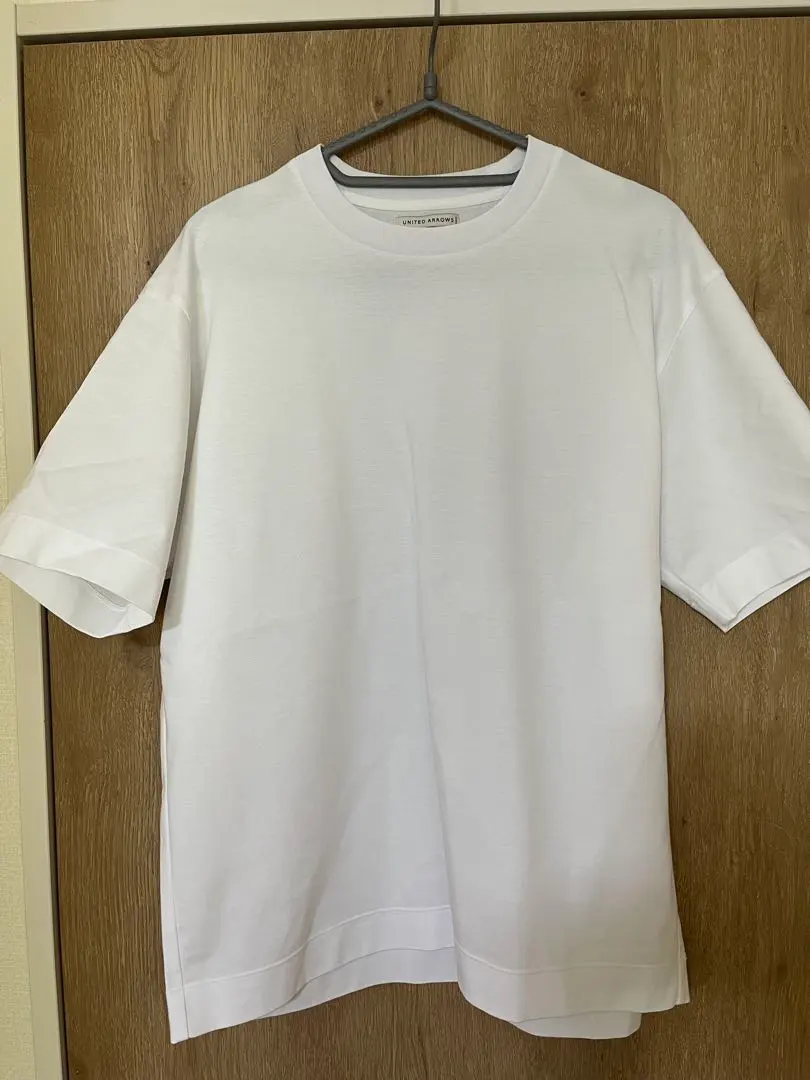 Thumbnail of UNITED ARROWS ♡ White T-shirt ♡ Size S