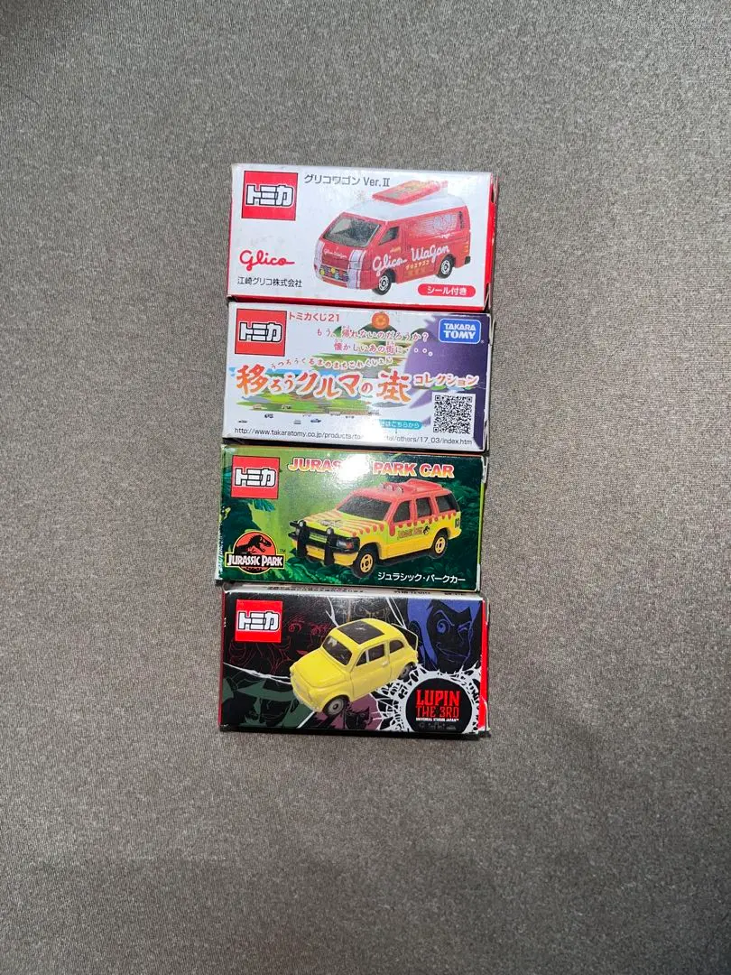 【未開封　美品】トミカ ミニカー 詰め合わせ　激レア非売品おまけつき 未開封 美品】トミカ ミニカー 詰め合わせ 激レア非売品おまけ
