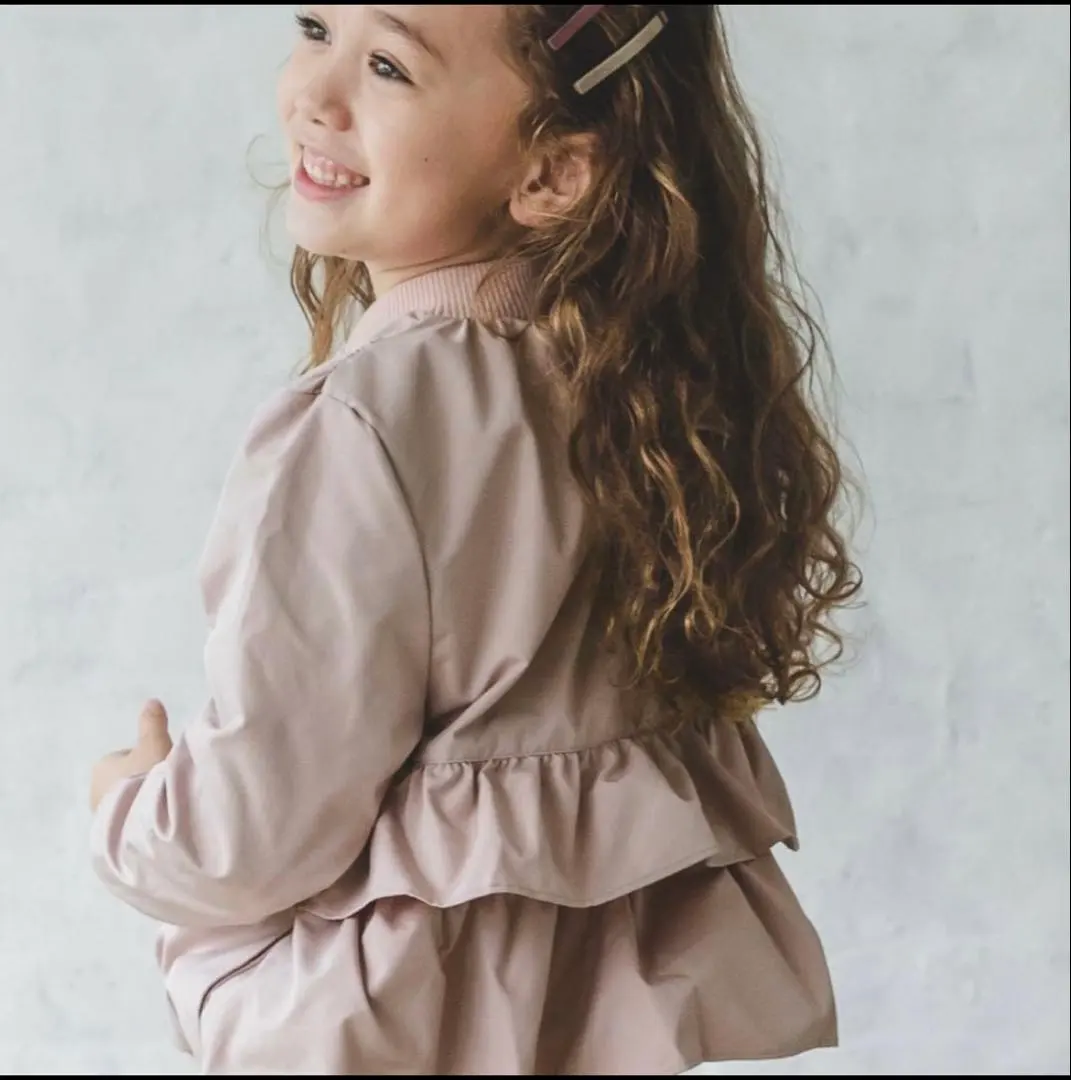 Pairmanon 後背荷葉邊MA-1 140 的縮圖