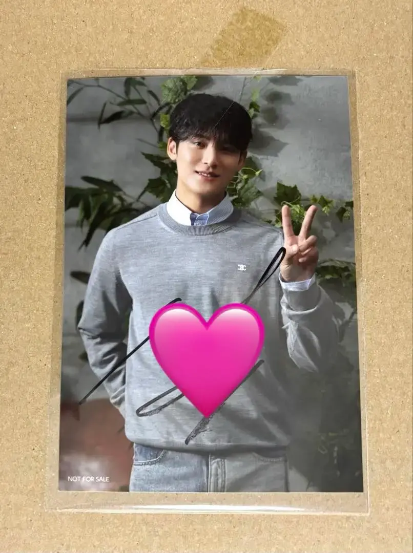 SEVENTEEN 消費期限 the8 サイン入り生写真 直筆サイン 2025年最新】seventeen 直筆サイン 生写真の人気アイテム - メルカリ