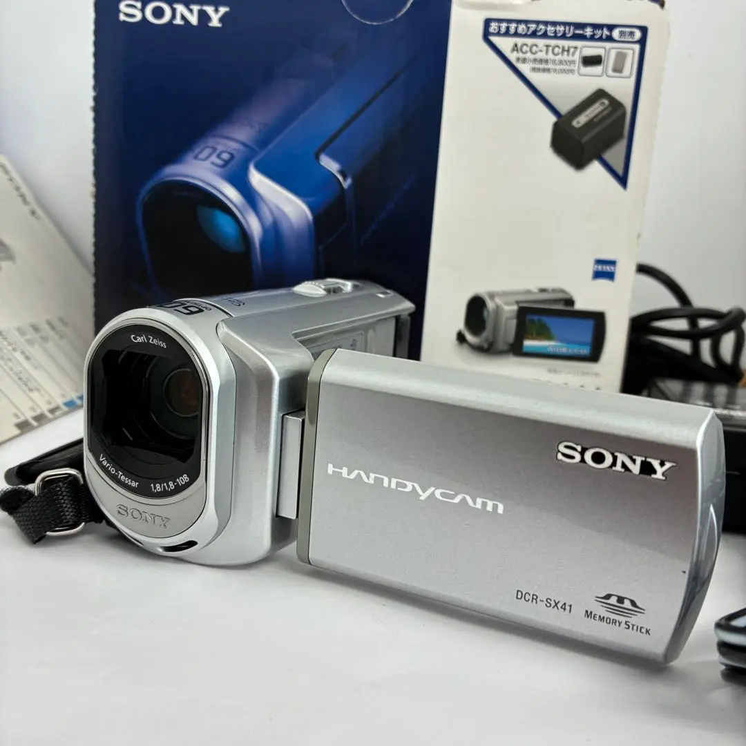 Thumbnail of ★Working★ SONY DCR-SX41 HANDYCAM Video Camera, Excellent Condition, Boxed