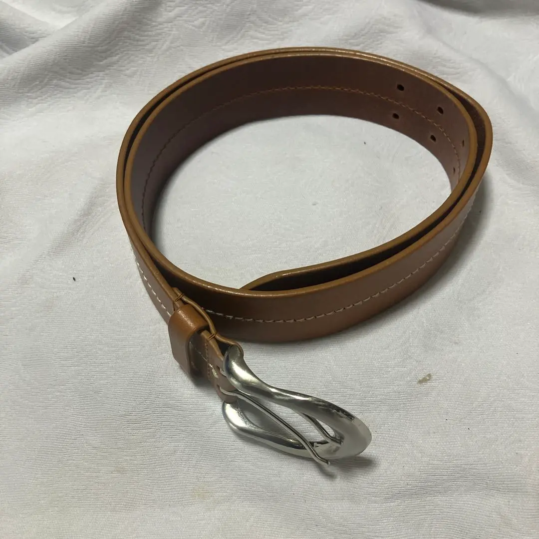 Thumbnail of Leather belt