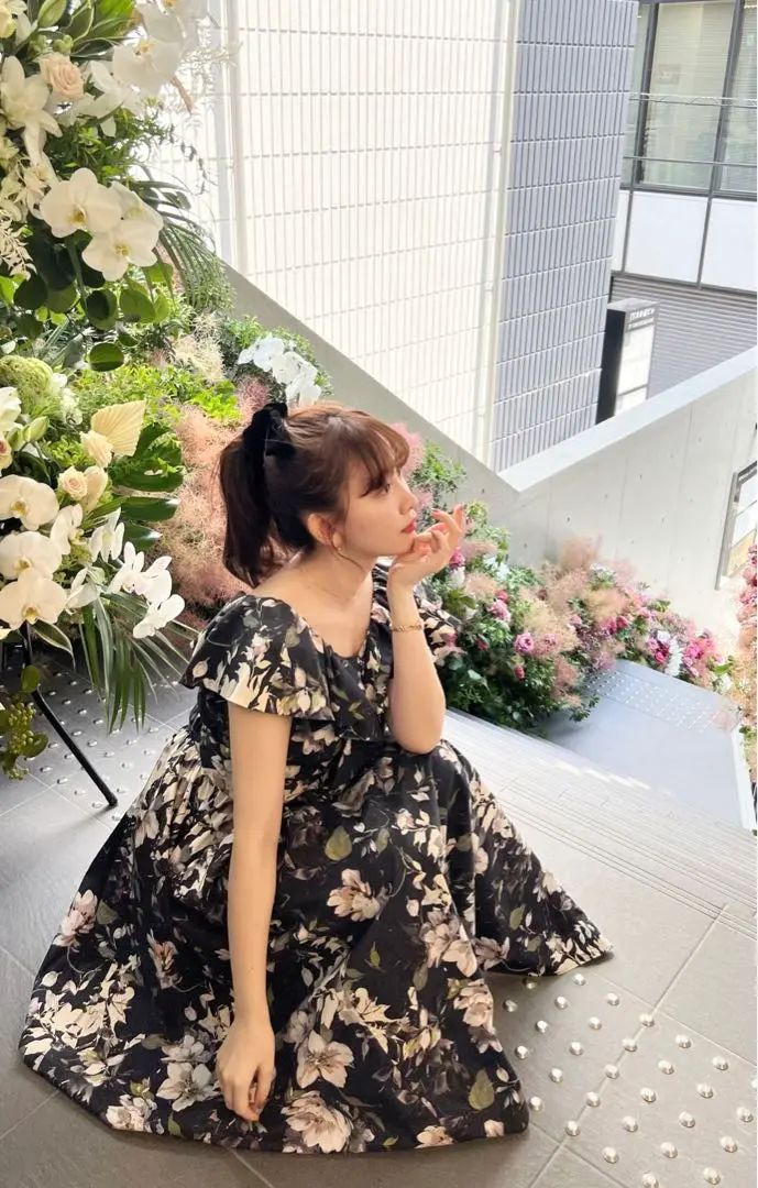 2025年最新】anemone ruffled long dressの人気アイテム - メルカリ