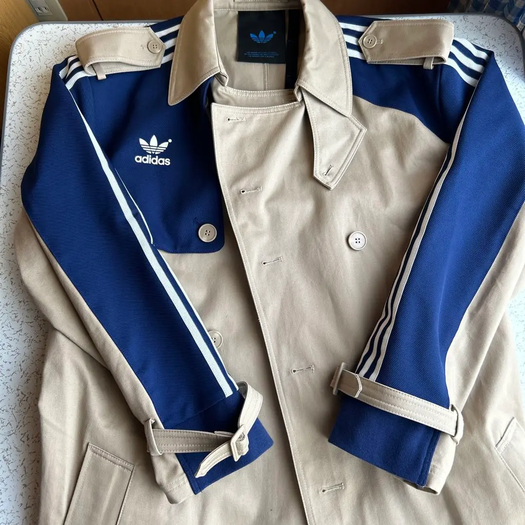 【レア】adidas blue version 2021 AW トレンチコート レア】adidas blue version 2021 AW トレンチコート（Qoo10