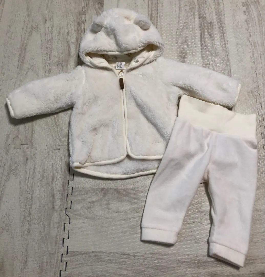 Thumbnail of 【Anonymous Delivery】H&M Boa Fleece Hoodie & Pants Baby Fleece White 60cm Set