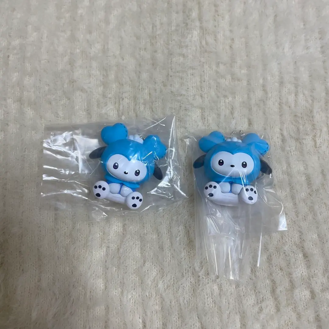 Thumbnail of TWICE Nayeon Sanrio Pochacco Charm