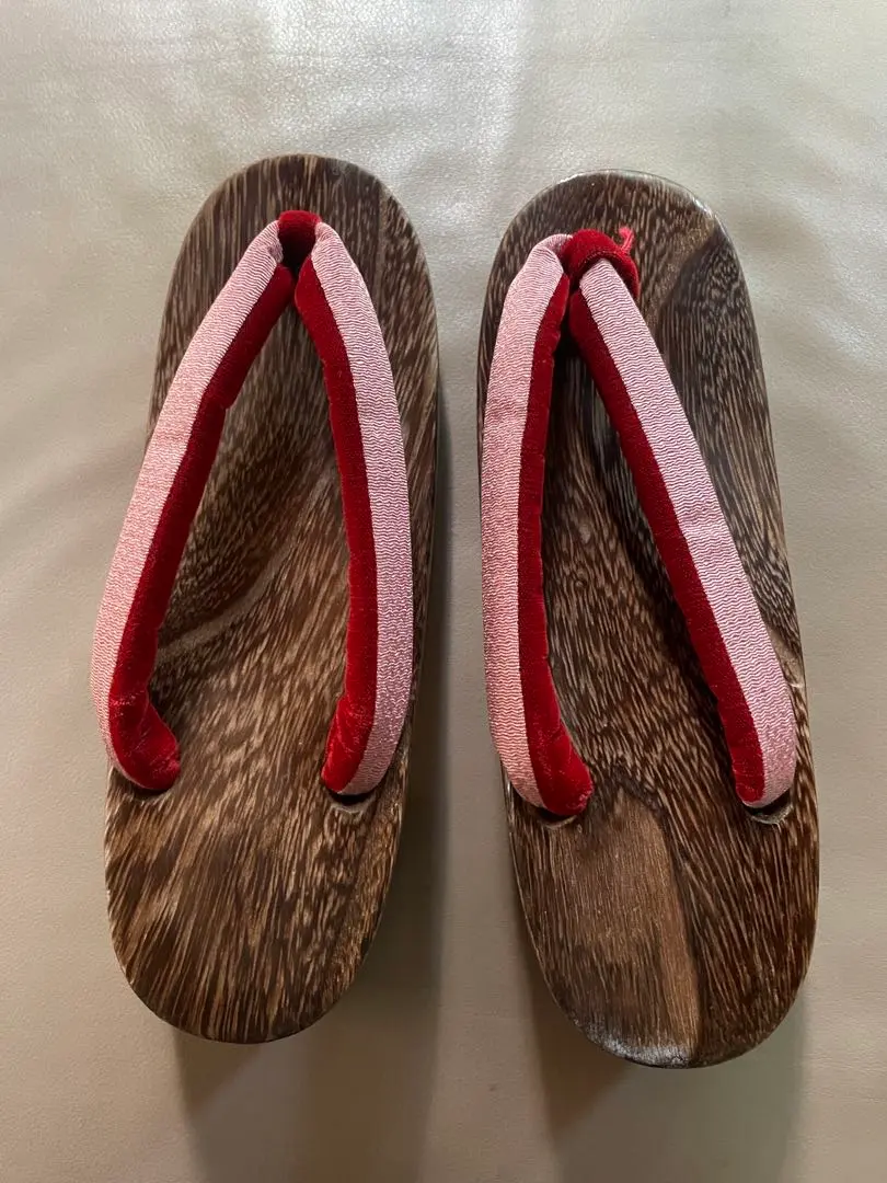 Thumbnail of Yukata Geta (Wooden Sandals)