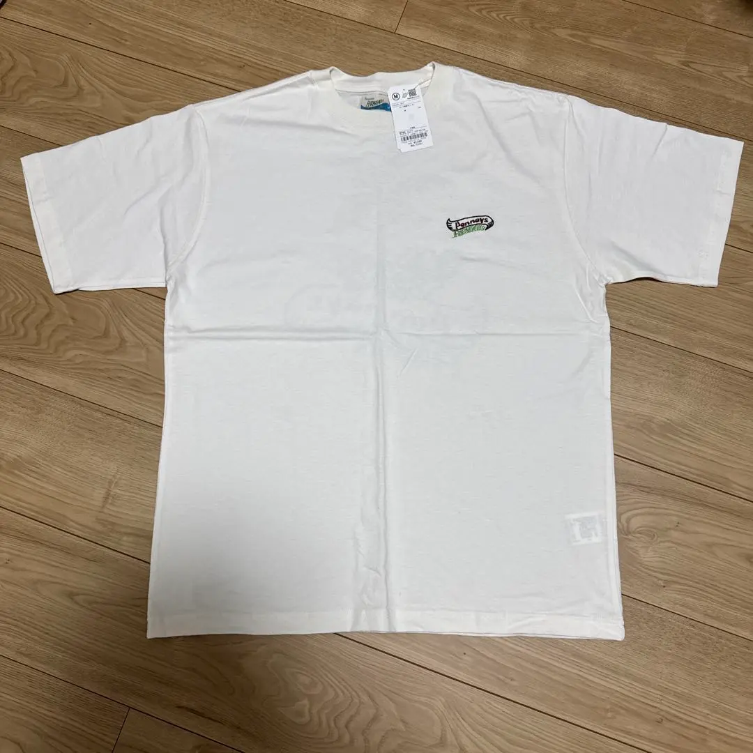 Thumbnail of Penny's HAWAII T-shirt