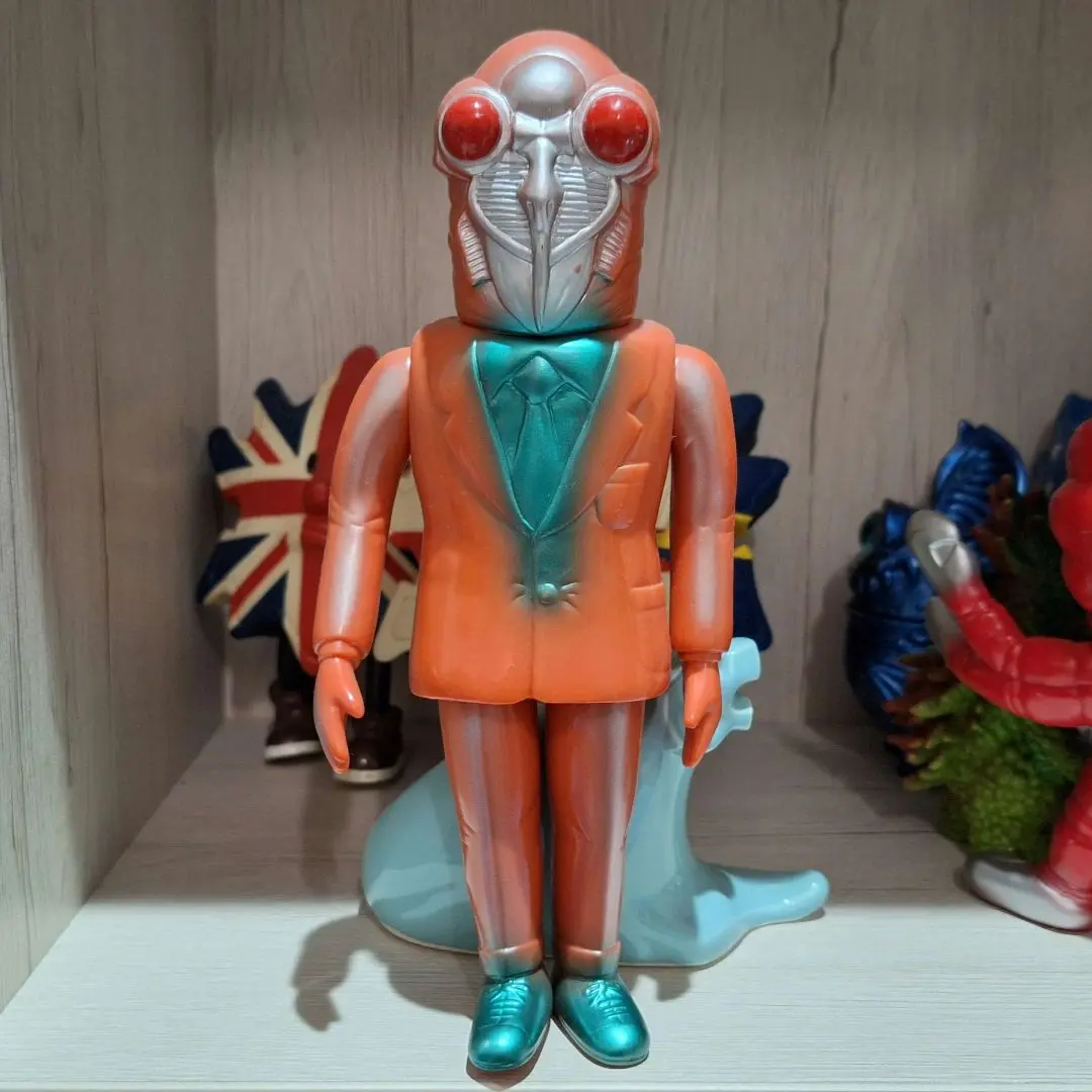 セミ人間（メディコムトイ）ソフビフィギュア セミ人間（メディコムトイ）ソフビフィギュア - メルカリ