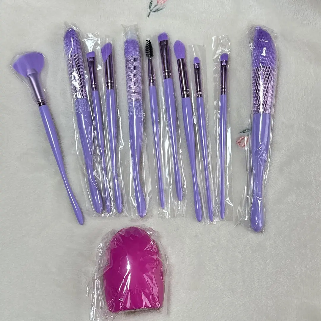 Thumbnail of Makeup Brush Set, 11 Pieces, Cosmetic Brushes, Sponge Puff