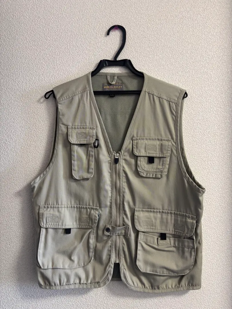 Thumbnail of Fishing vest LL, price negotiable